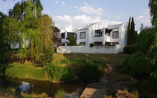 2 Bedroom Apartment in Kelland
