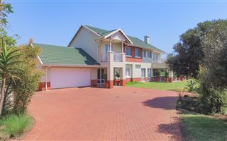 3 Bedroom House in Kindlewood Estate