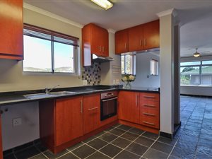 2 Bed Apartment in Stellenbosch Central