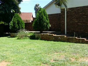 3 Bed House in Dennesig