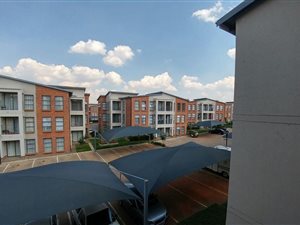 2 Bed Apartment in Jansen Park
