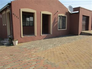 2 Bed House in Ivory Park