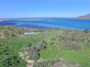 490 m² Land available in Langebaan Central