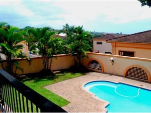 4 Bed Cluster in Uvongo