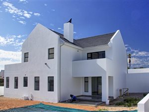 3 Bed House in Shelley Point