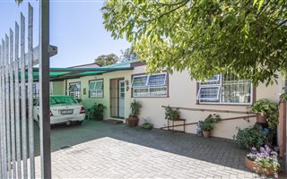 3 Bedroom House in Groenvallei