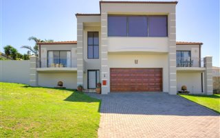 3 Bedroom House in Lovemore Heights