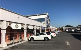 74 m² Commercial space in Lakefield