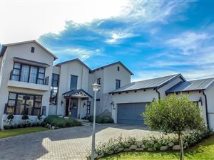 4 Bed House in Copperleaf