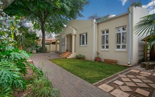 3 Bedroom House in Douglasdale