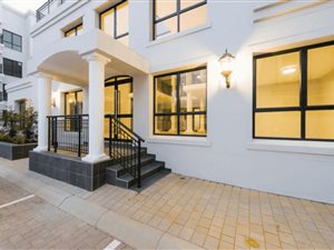 1 Bed Apartment in Edenburg