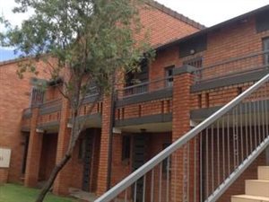 2 Bed Cluster in Mooikloof Ridge