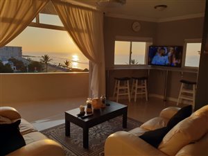 2 Bed Apartment in Umdloti Beach