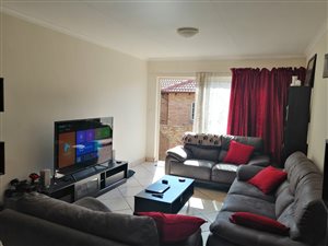 3 Bed Simplex in Kosmosdal