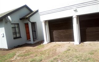 2 Bedroom House in Modder East