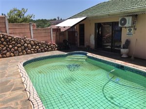 3 Bed House in Montclair