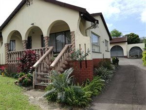 3 Bedroom House in Umhlatuzana
