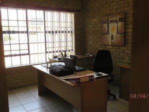 Commercial space in Vanderbijlpark CE6