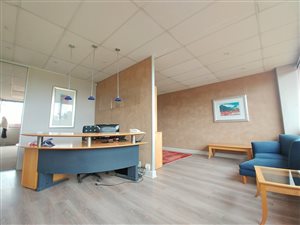 368 m² Commercial space in Ferndale