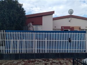 3 Bed Townhouse in Ridgeway