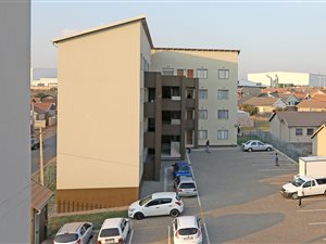 2 Bed Apartment in Fleurhof