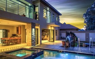 5 Bedroom House in Zwartkop Golf Estate