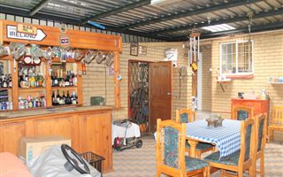 4 Bedroom House in Val de Grace