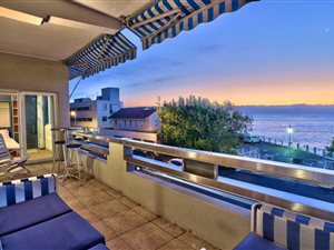 2 Bed Apartment in Clifton