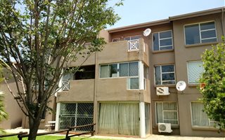 2 Bedroom Flat in Peacehaven