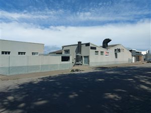 907 m² Commercial space in West Bank