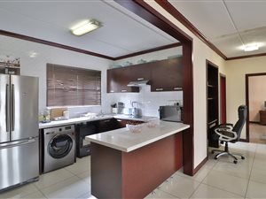 2 Bed Apartment in Summerset