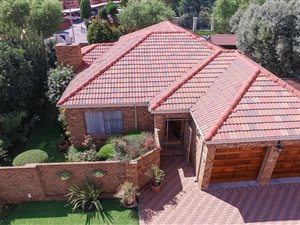 3 Bed House in Edenglen