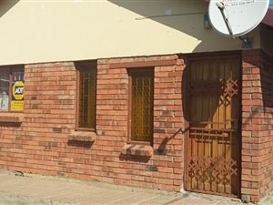 2 Bed House in Boitekong