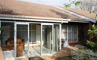 2 Bedroom Apartment in Mookgophong (Naboomspruit)