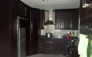 4 Bedroom House in Kinross