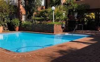 2 Bedroom Apartment in Rosebank
