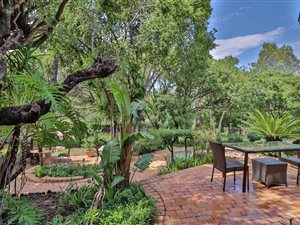 4 Bed House in Morningside Manor