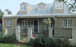 3 Bedroom House in Humansdorp