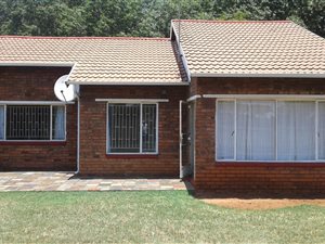 2 Bedroom Simplex in Boksburg South