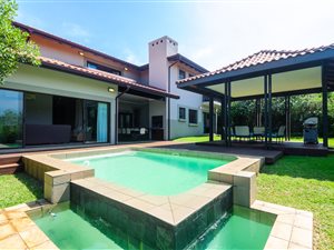 5 Bed House in Zimbali
