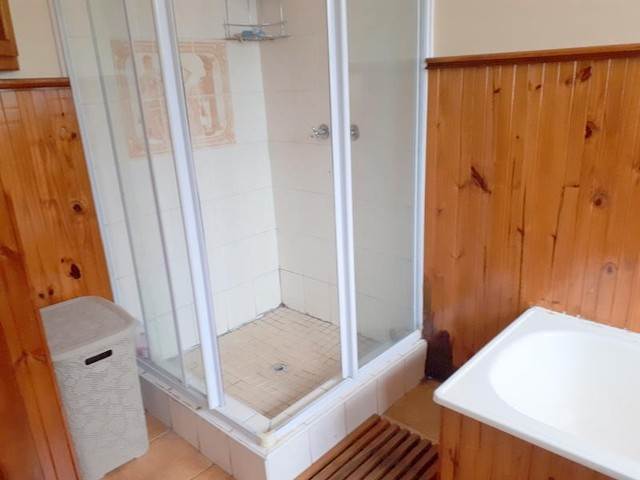 3 Bedroom House in Prestbury photo number 14