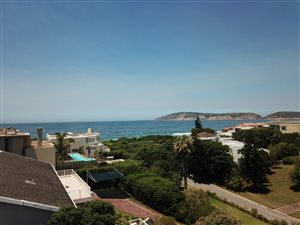 1029 m² Land available in Seaside Longships