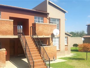 2 Bed Apartment in Honeydew