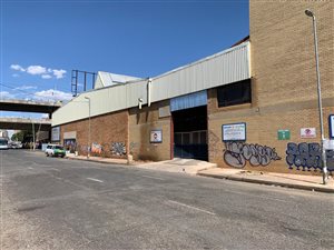 6700 m² Industrial space in Newtown
