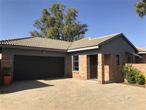 3 Bedroom Townhouse in Baillie Park