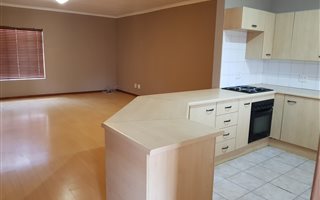 2 Bedroom Apartment in Dainfern Ext 16