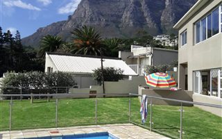 2 Bedroom Apartment in Camps Bay