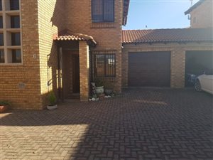 3 Bed Duplex in Dalpark
