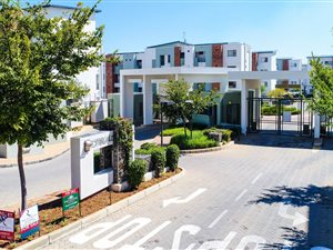 2 Bed Townhouse in Ferndale