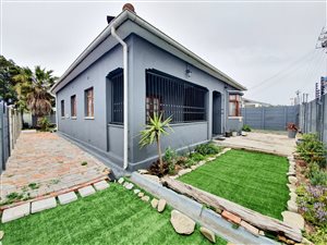 3 Bed House in Rugby